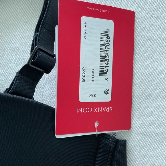 New Women's SPANX 30022R Black Up For Anything Strapless Multi Way Bra Size 32B - Picture 5 of 6